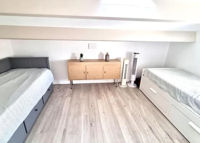 Hébergement de vacances Chez Laura Et Benjamin ! Maison à La Climatisée