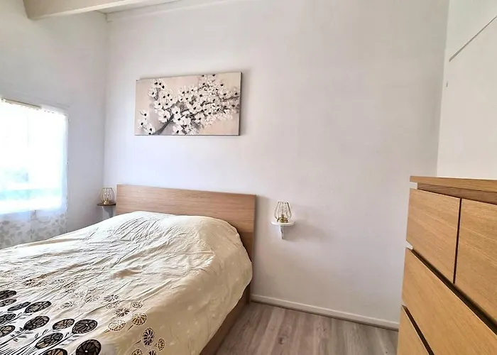 Chez Laura Et Benjamin ! Maison à La Climatisée
